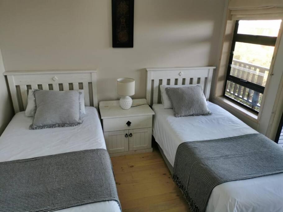 Beach House Merak Great Brak River Екстериор снимка